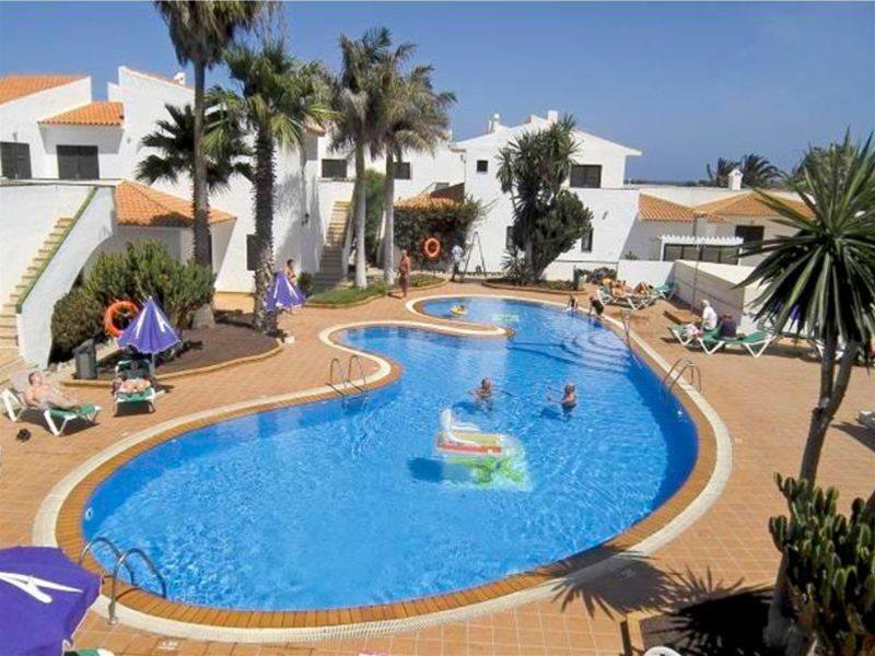 Hotel Puerto Caleta 2*